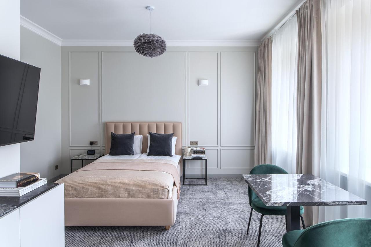 Place No. 2 Vilnius Luaran gambar